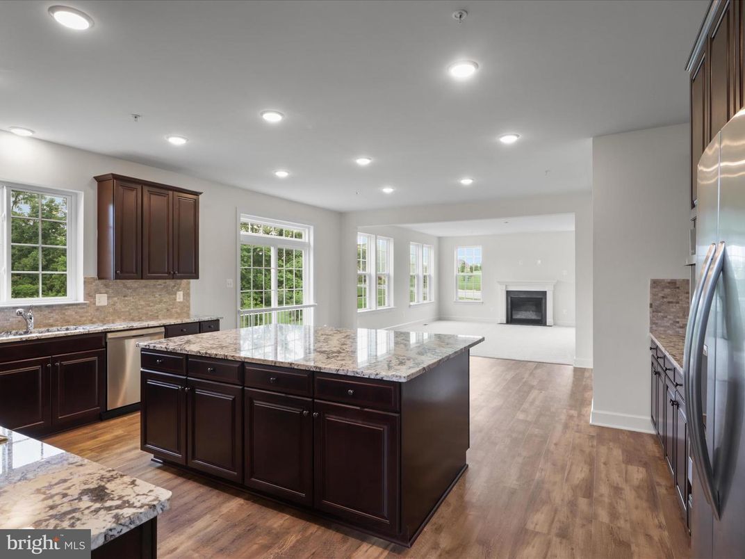 Fireplace, Interior, Kitchen, Recessed Lighting, Wood Texture Flooring