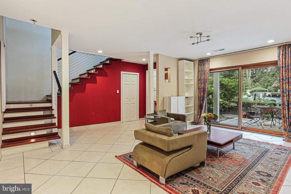 Interior, Living room, Recessed Lighting