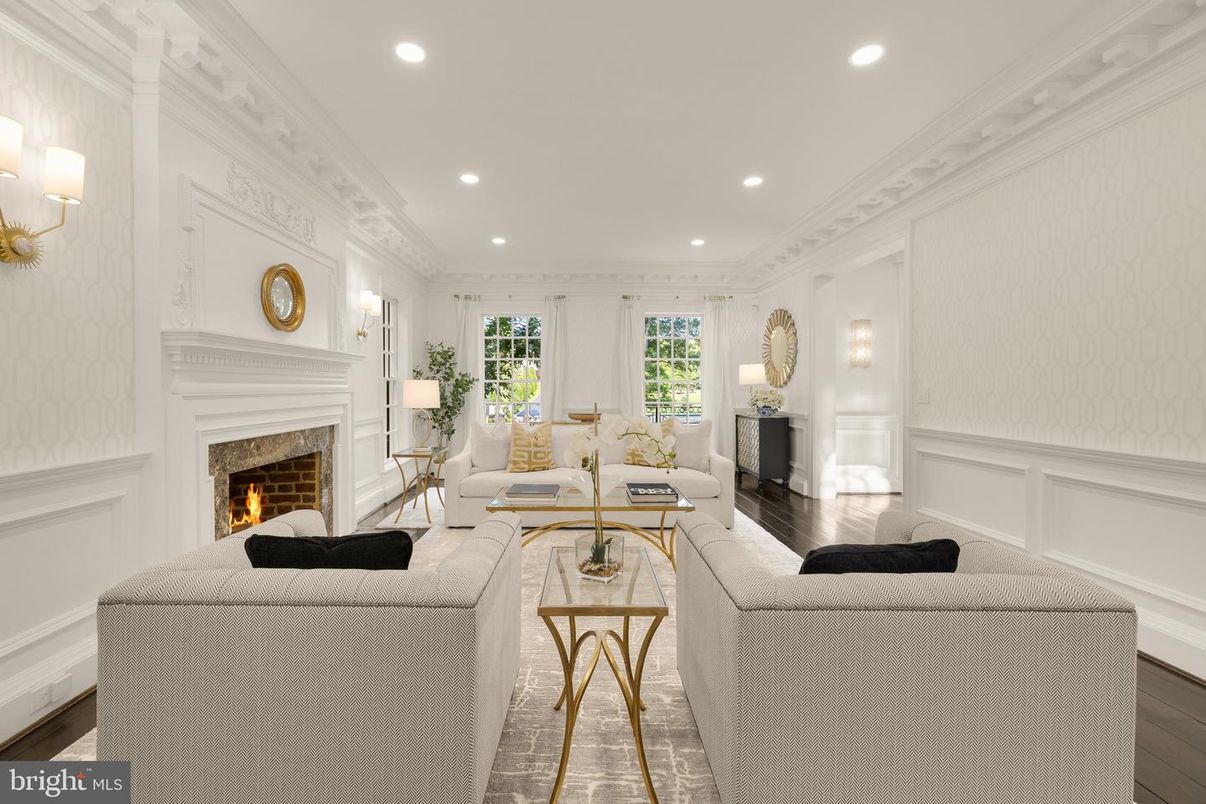 Fireplace, Interior, Living room, Recessed Lighting