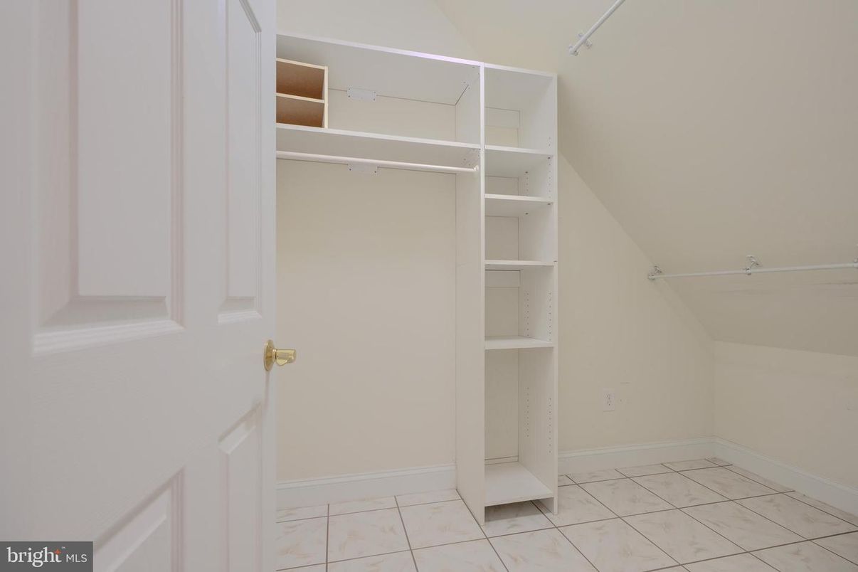 Interior, Marble, Walk-in Closets