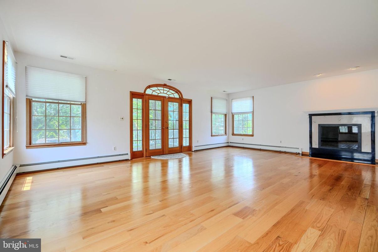 Empty room, Fireplace, Interior, Recessed Lighting, Wood Texture Flooring
