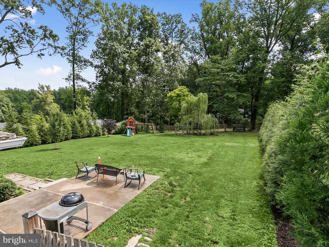 Backyard, Exterior, Playground