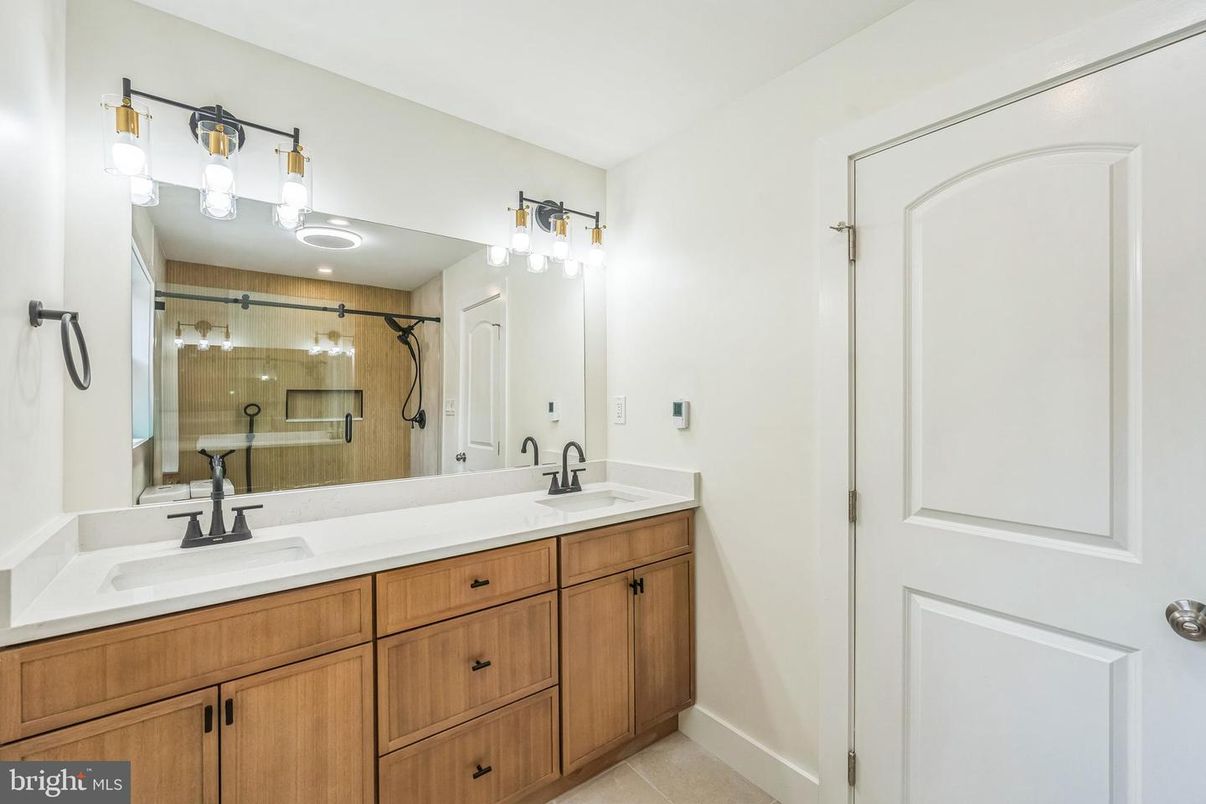 Bathroom, Dual Sink Vanities, Glass Shower, Interior