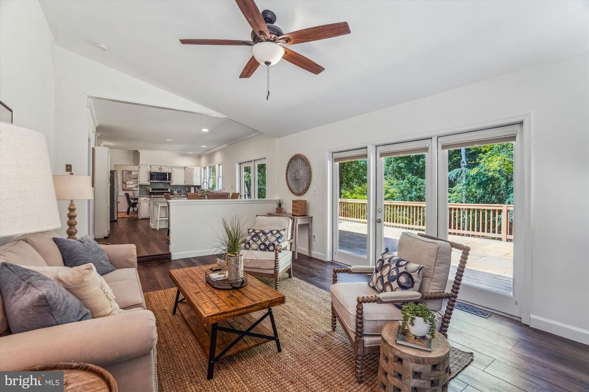 Interior, Kitchen, Living room, Recessed Lighting, Stainless Steel Appliances, Wood Texture Flooring