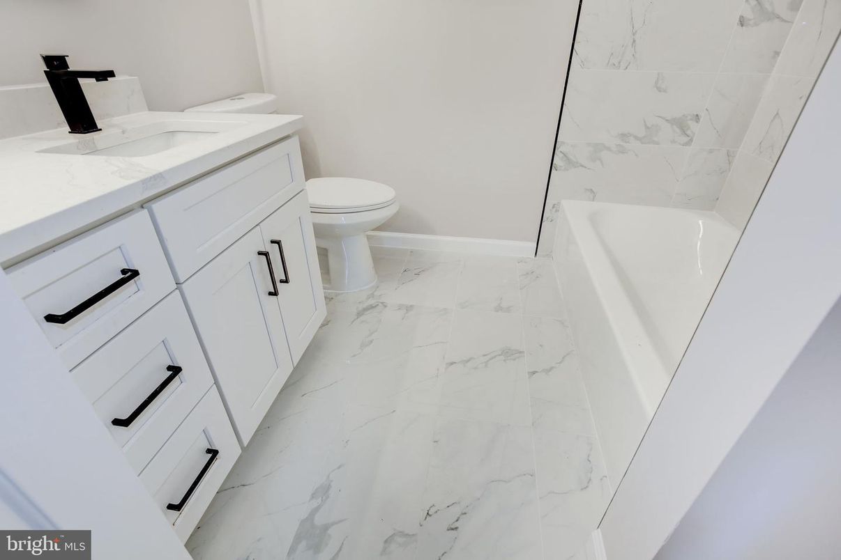Bathroom, Interior, Marble, Marble Walls