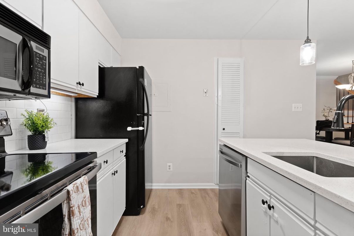 Interior, Kitchen, Pendant Lights, Stainless Steel Appliances, Wood Texture Flooring