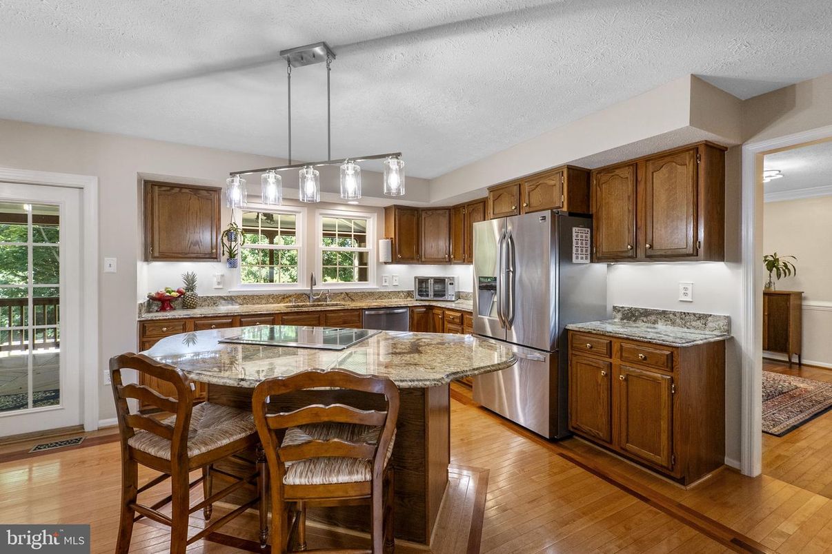 Interior, Kitchen, Pendant Lights, Stainless Steel Appliances, Wood Texture Flooring