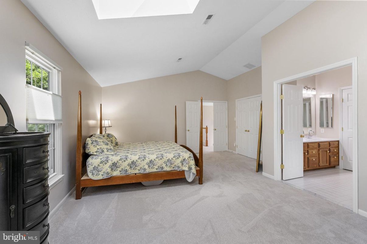Bathroom, Bedroom, Interior