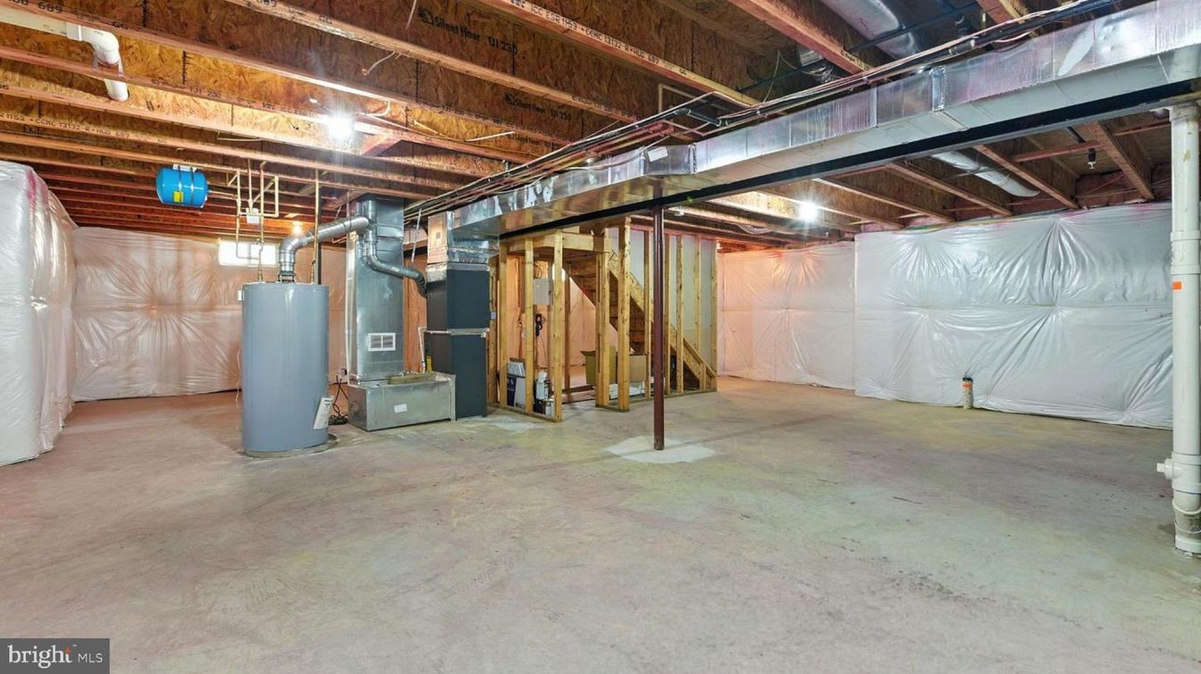 Interior, Wooden Beams