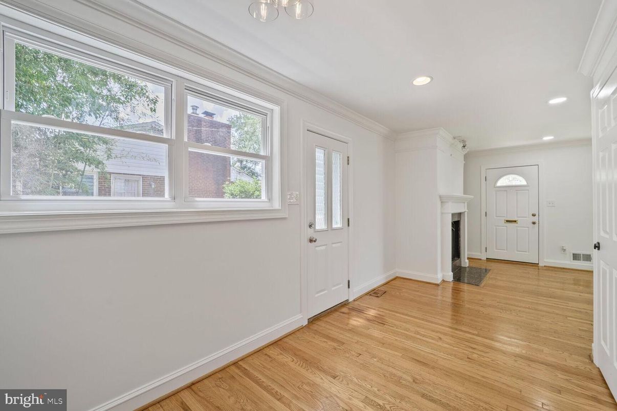 Empty room, Fireplace, Interior, Recessed Lighting, Wood Texture Flooring