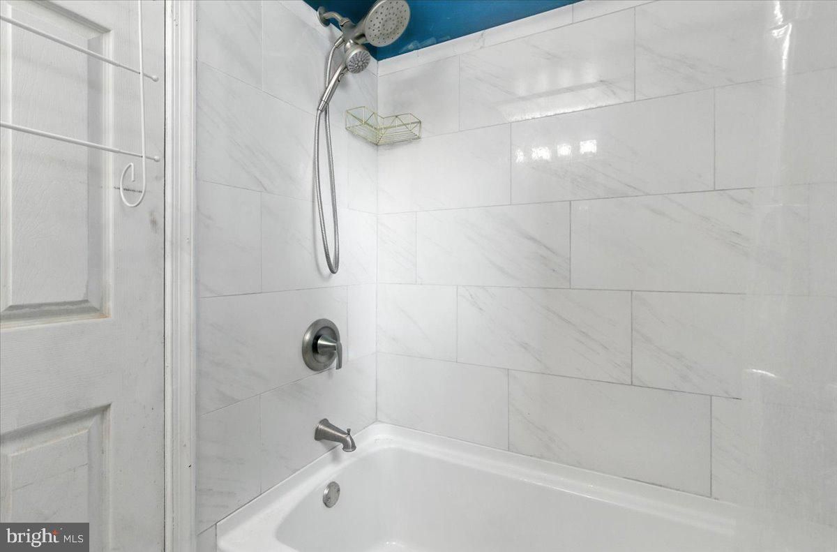 Bathroom, Interior, Marble Walls
