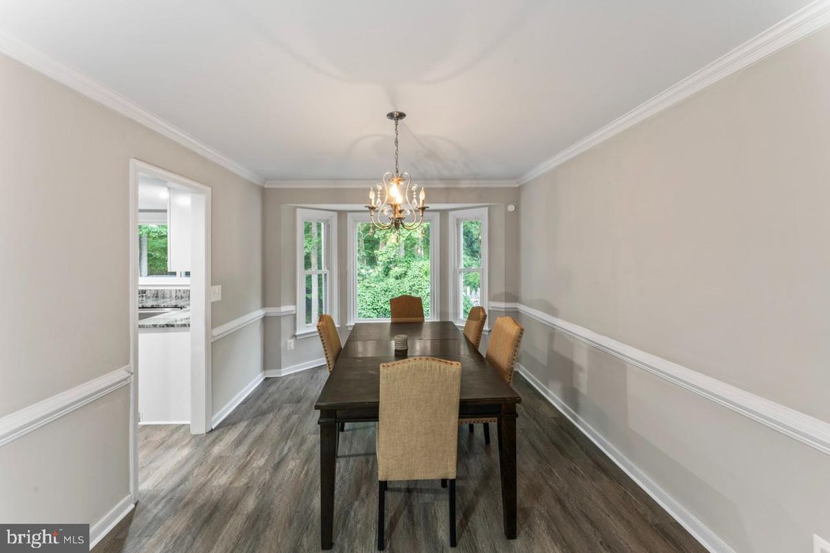 Chandelier, Dining room, Interior, Pendant Lights, Wood Texture Flooring