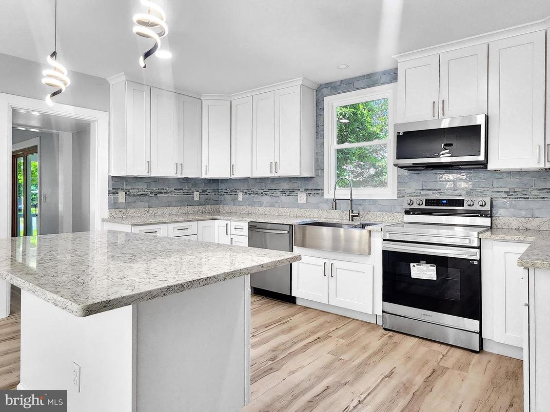 Interior, Kitchen, Pendant Lights, Stainless Steel Appliances, Wood Texture Flooring
