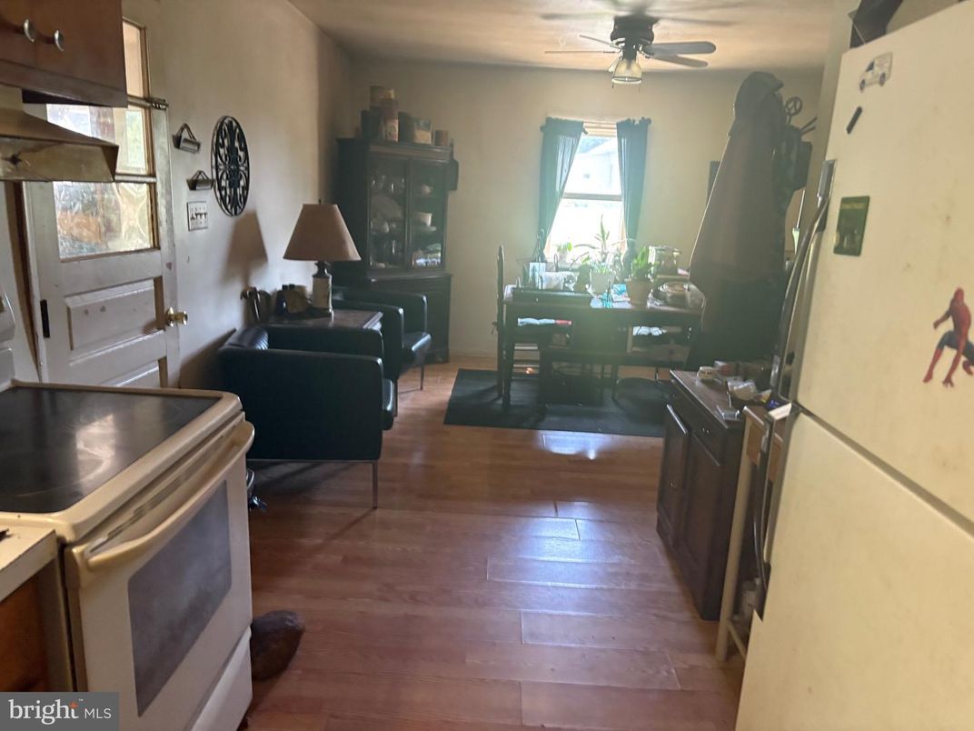 Dining room, Interior, Living room, Wood Texture Flooring