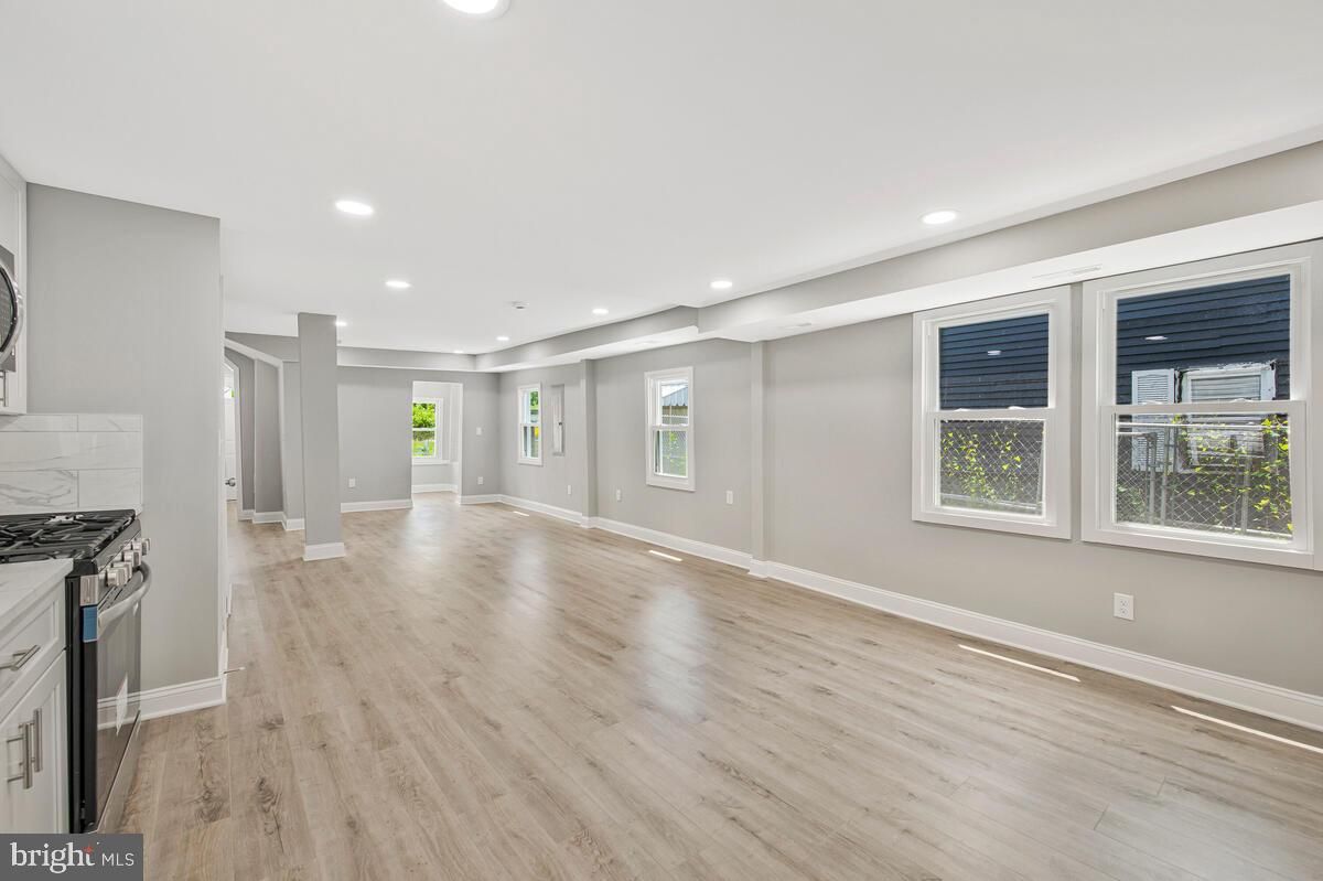 Empty room, Interior, Kitchen, Recessed Lighting, Wood Texture Flooring