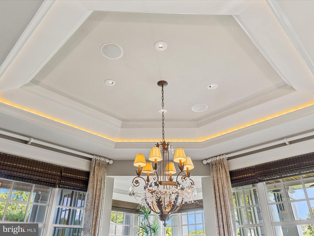 Chandelier, Interior, Recessed Lighting