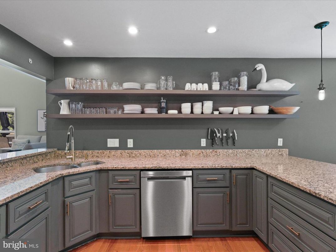 Interior, Kitchen, Pendant Lights, Recessed Lighting, Wood Texture Flooring