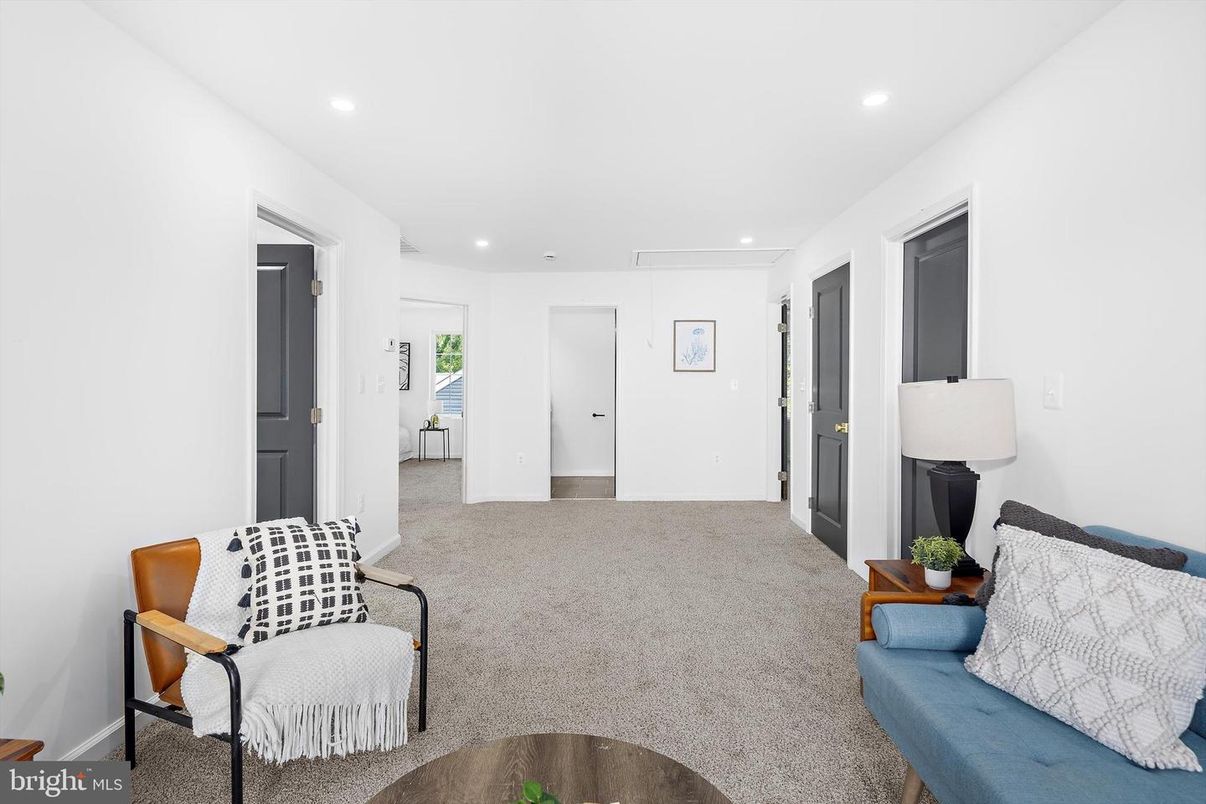 Interior, Recessed Lighting
