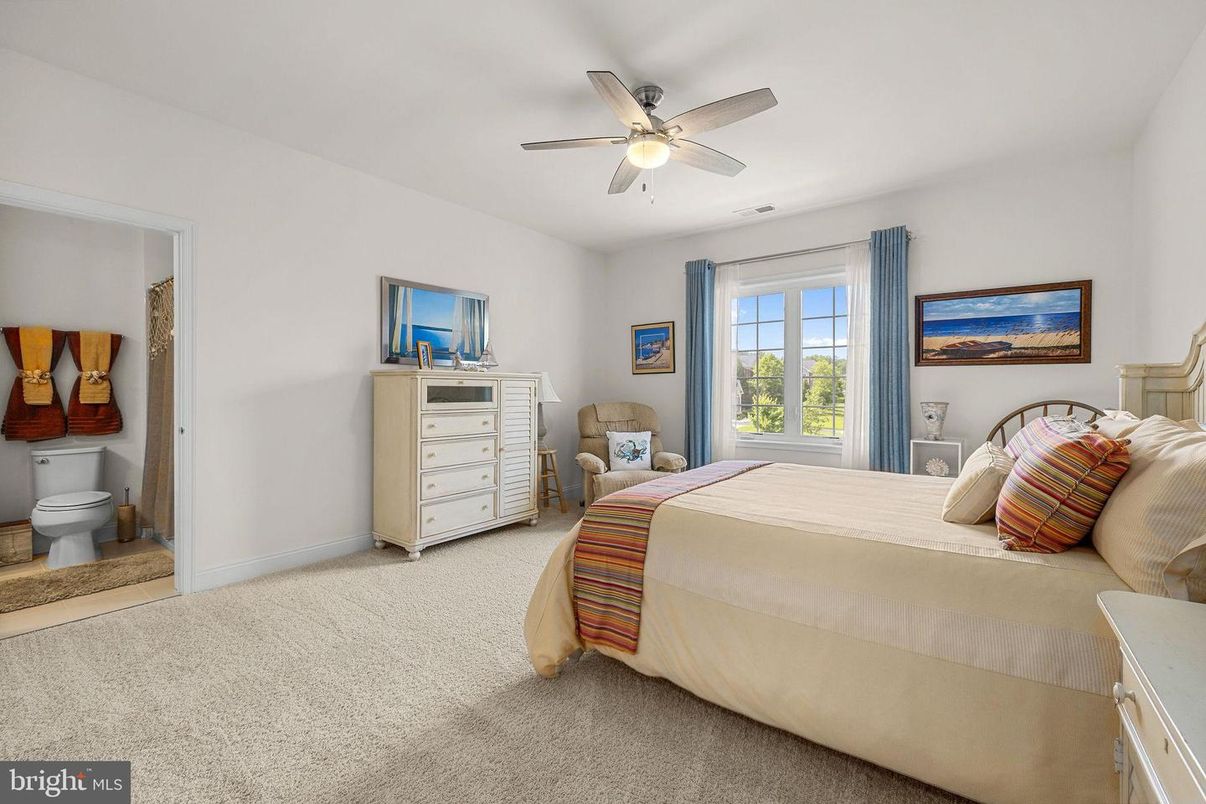 Bathroom, Bedroom, Interior