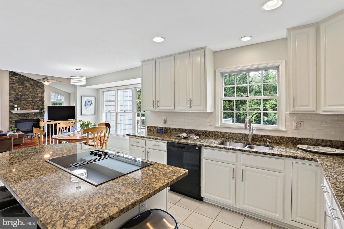 Dining room, Interior, Kitchen, Recessed Lighting, Stone Walls