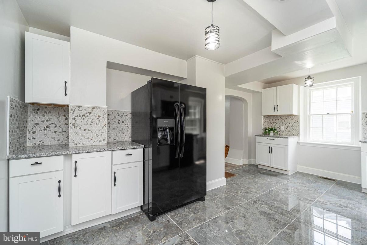 Interior, Kitchen, Pendant Lights