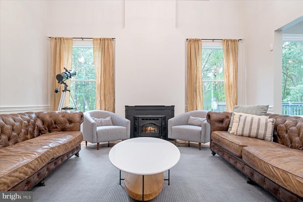 Fireplace, Interior, Living room