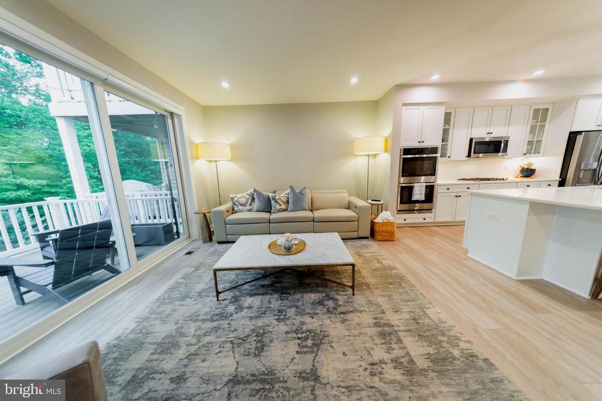 Interior, Kitchen, Living room, Recessed Lighting, Stainless Steel Appliances, Wood Texture Flooring