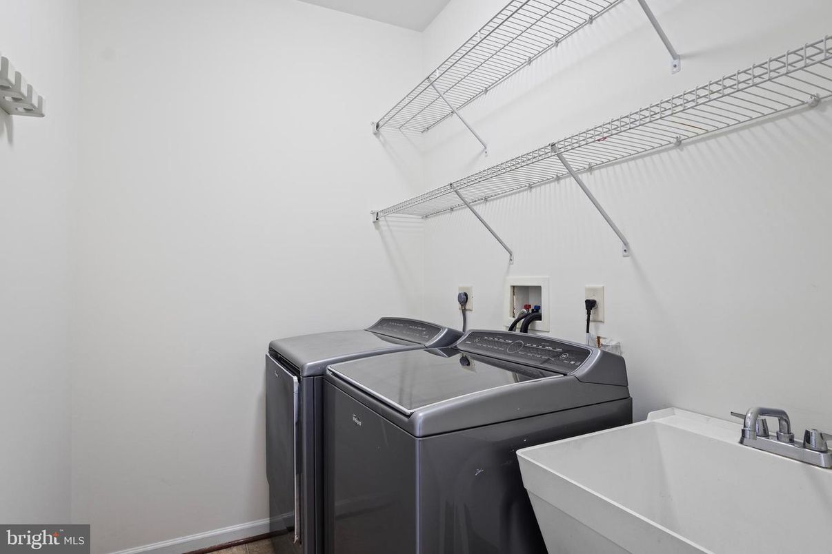Interior, Washer