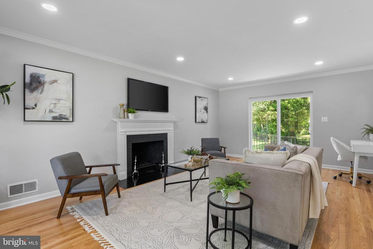 Fireplace, Home Office, Interior, Living room, Recessed Lighting, Wood Texture Flooring