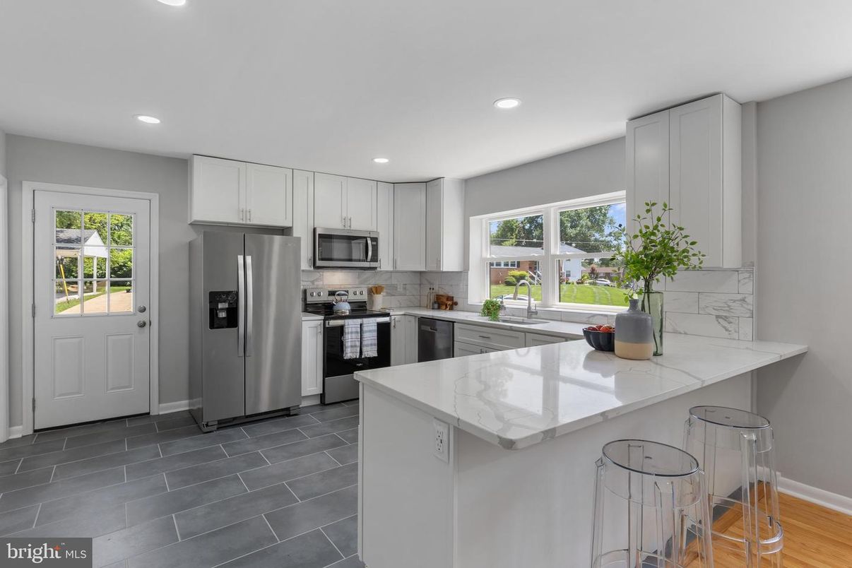 Interior, Kitchen, Recessed Lighting, Stainless Steel Appliances