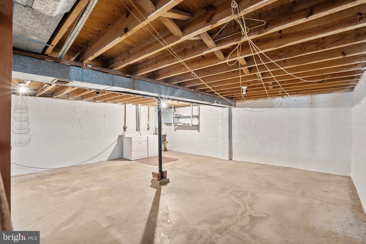 Interior, Stone Walls, Wooden Beams, Wooden Ceilings
