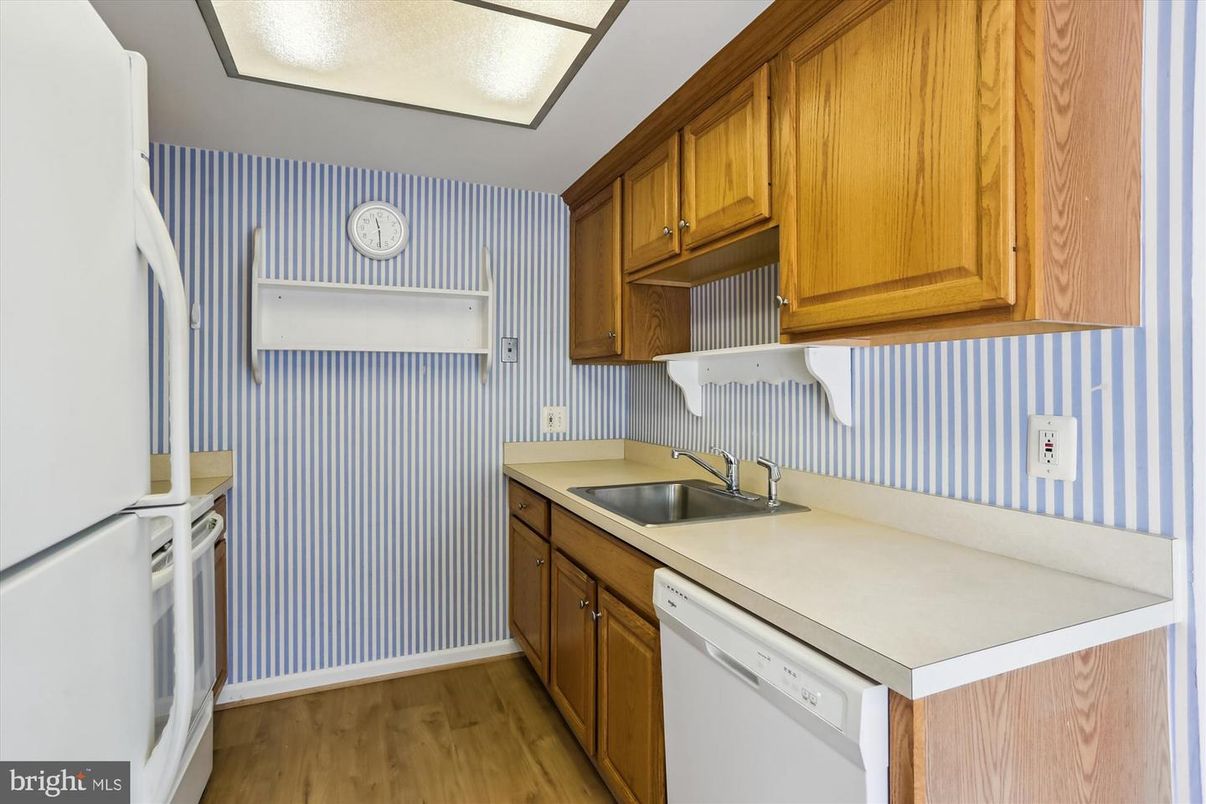 Interior, Kitchen, Wood Texture Flooring