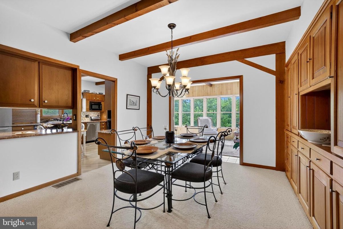 Chandelier, Dining room, Interior, Kitchen, Wooden Beams