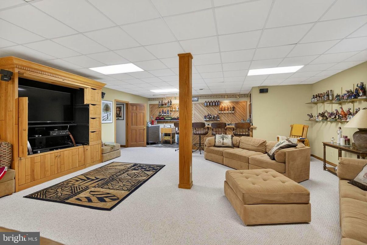 Interior, Living room, Recessed Lighting