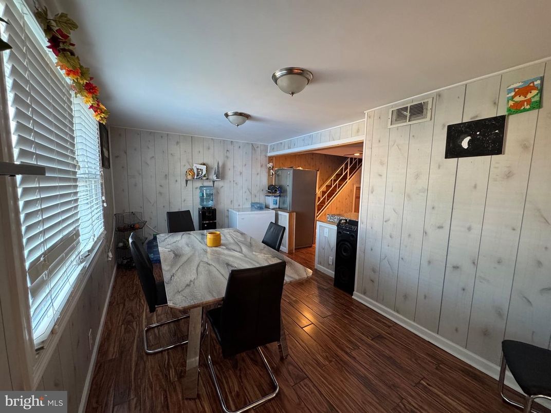 Dining room, Interior, Kitchen, Wood Texture Flooring, Wooden Walls