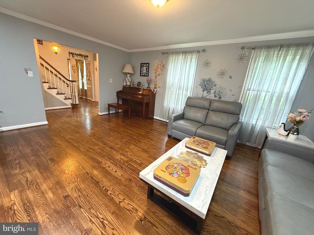 Interior, Living room, Piano, Wood Texture Flooring