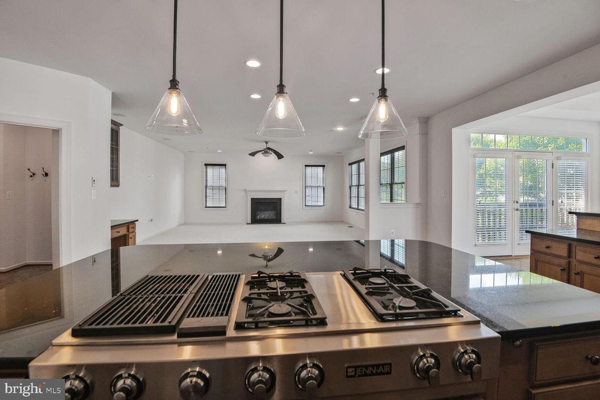 Fireplace, Interior, Kitchen, Pendant Lights, Recessed Lighting