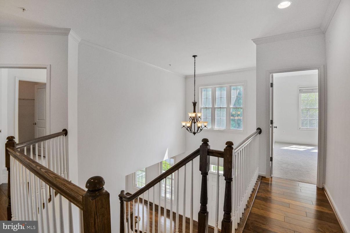 Chandelier, Interior, Recessed Lighting, Wood Texture Flooring