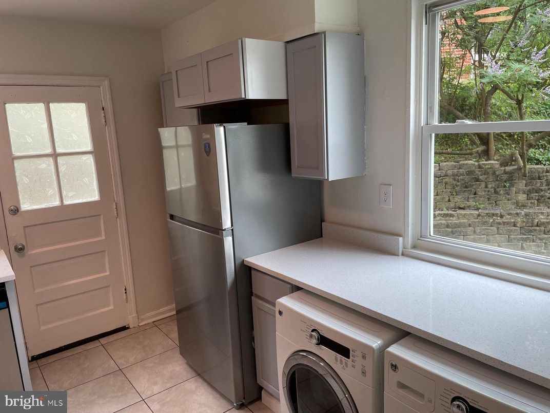 Interior, Kitchen, Washer