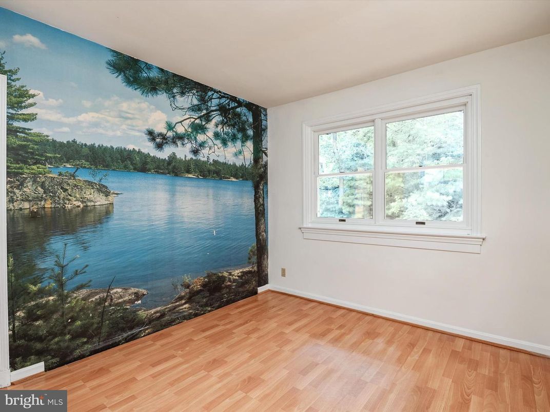 Empty room, Interior, Water, Wood Texture Flooring