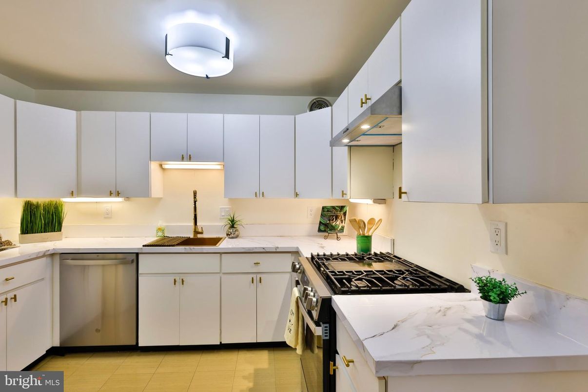 Interior, Kitchen