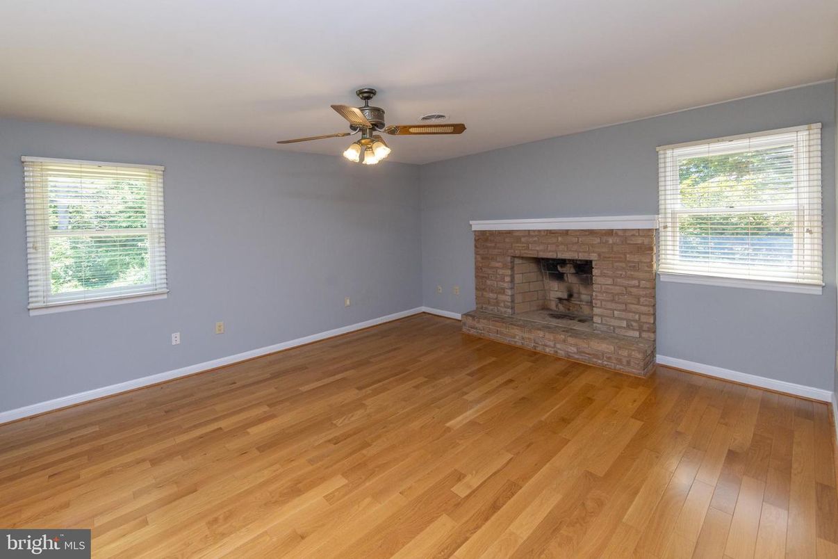Empty room, Fireplace, Interior, Wood Texture Flooring