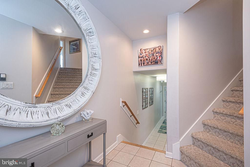 Interior, Recessed Lighting