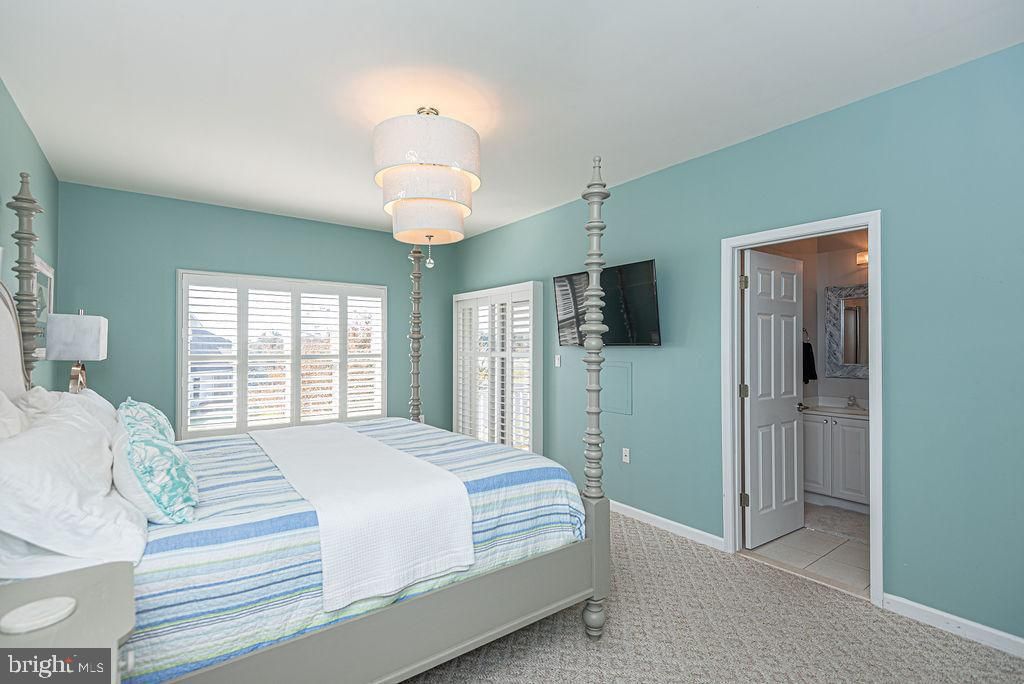 Bedroom, Chandelier, Interior