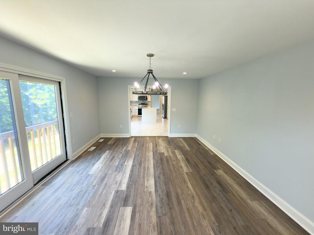 Chandelier, Empty room, Interior, Recessed Lighting, Wood Texture Flooring