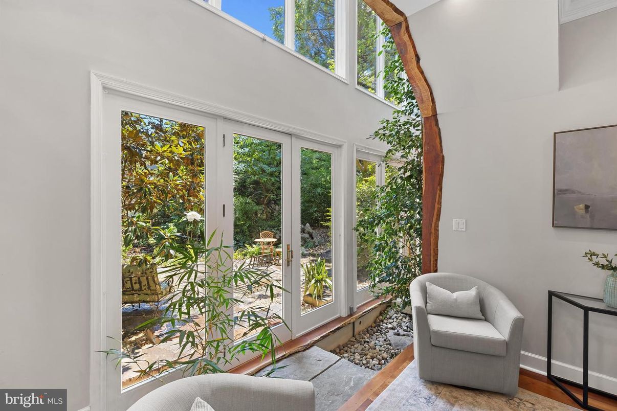 Interior, Sun Room, Wood Texture Flooring