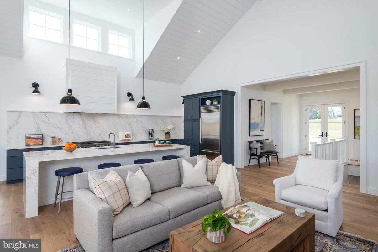 Interior, Kitchen, Living room, Marble Walls, Pendant Lights, Recessed Lighting, Stainless Steel Appliances, Wood Texture Flooring