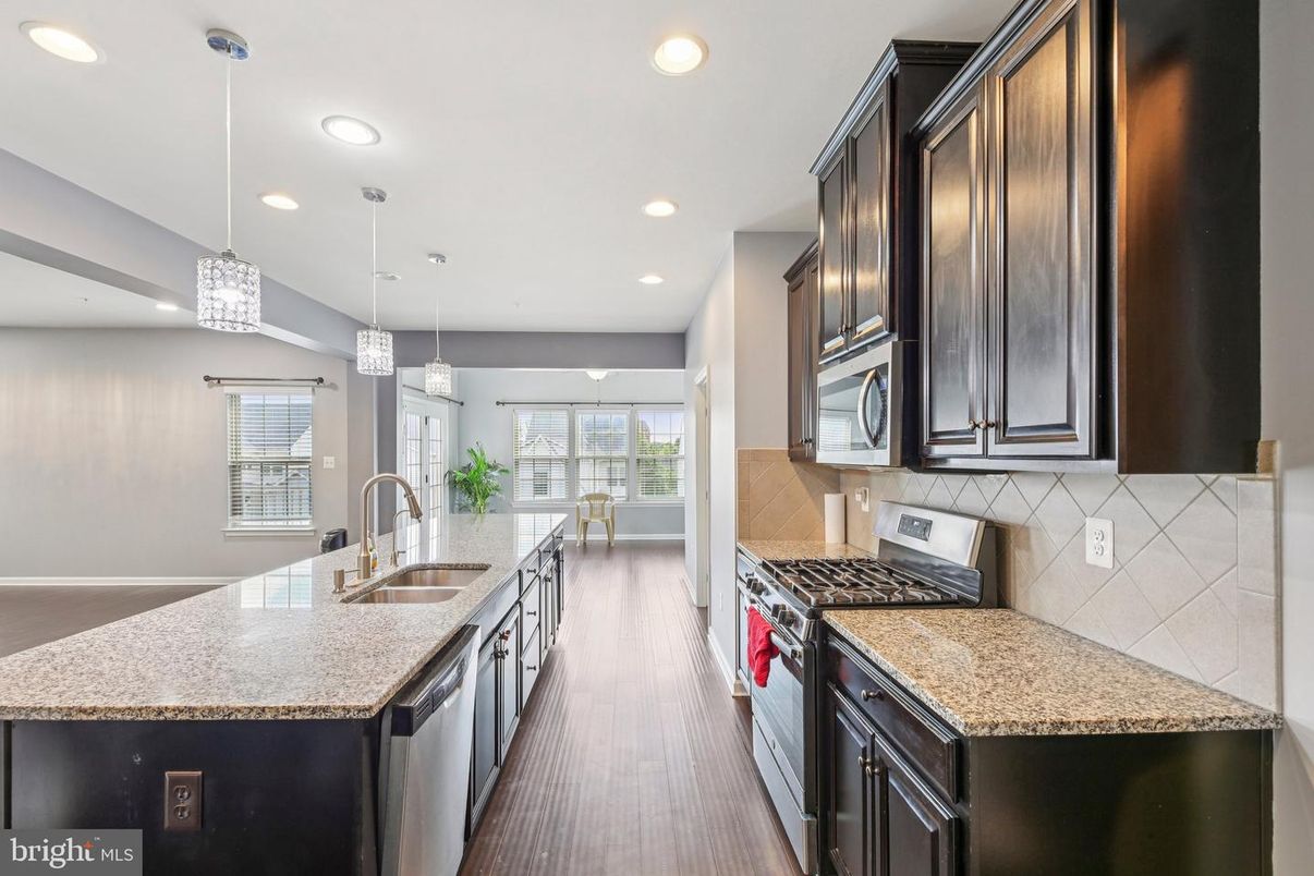 Interior, Kitchen, Pendant Lights, Recessed Lighting, Wood Texture Flooring