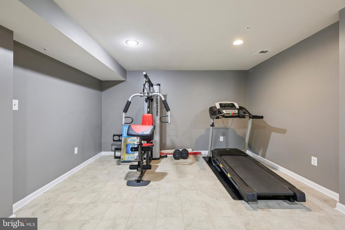 Fitness Equipment, Interior, Recessed Lighting