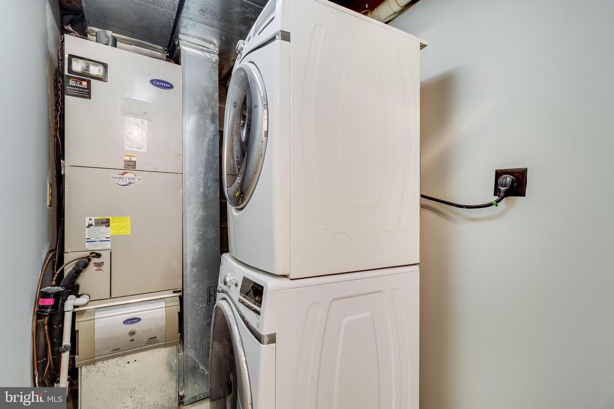 Interior, Utility Closets, Washer